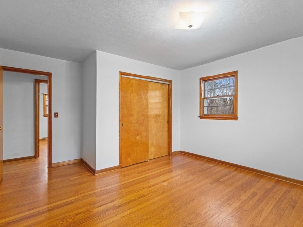 7774 Old River, ROCKFORD, Illinois 61103, 4 Bedrooms Bedrooms, ,3 BathroomsBathrooms,House,For Sale,Old River,202507327