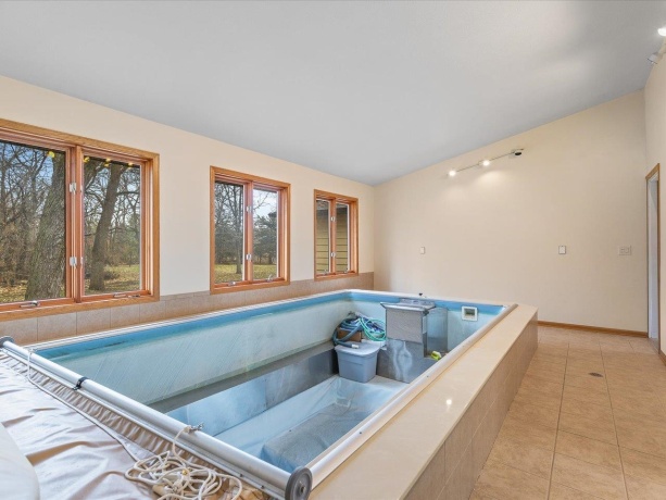 7774 Old River, ROCKFORD, Illinois 61103, 4 Bedrooms Bedrooms, ,3 BathroomsBathrooms,House,For Sale,Old River,202507327