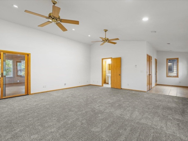 7774 Old River, ROCKFORD, Illinois 61103, 4 Bedrooms Bedrooms, ,3 BathroomsBathrooms,House,For Sale,Old River,202507327