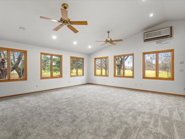 7774 Old River, ROCKFORD, Illinois 61103, 4 Bedrooms Bedrooms, ,3 BathroomsBathrooms,House,For Sale,Old River,202507327