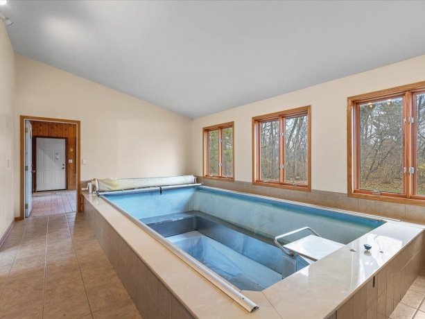 7774 Old River, ROCKFORD, Illinois 61103, 4 Bedrooms Bedrooms, ,3 BathroomsBathrooms,House,For Sale,Old River,202507327