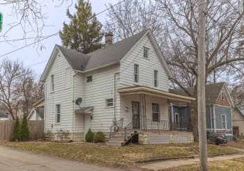 1309 Benton, ROCKFORD, Illinois 61107, 3 Bedrooms Bedrooms, ,1 BathroomBathrooms,House,For Sale,Benton,202507329