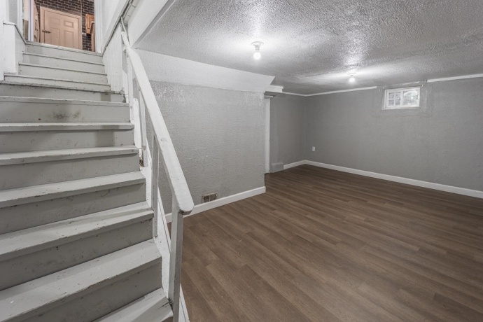 1309 Benton, ROCKFORD, Illinois 61107, 3 Bedrooms Bedrooms, ,1 BathroomBathrooms,House,For Sale,Benton,202507329