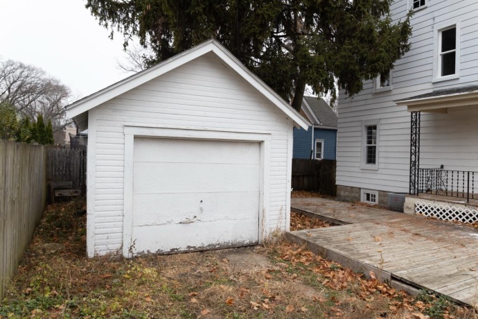 1309 Benton, ROCKFORD, Illinois 61107, 3 Bedrooms Bedrooms, ,1 BathroomBathrooms,House,For Sale,Benton,202507329