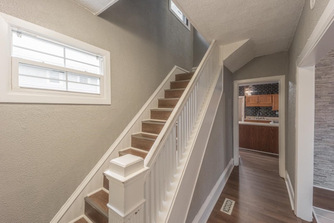 1309 Benton, ROCKFORD, Illinois 61107, 3 Bedrooms Bedrooms, ,1 BathroomBathrooms,House,For Sale,Benton,202507329