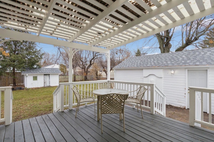 2111 Bell, ROCKFORD, Illinois 61103, 4 Bedrooms Bedrooms, ,3 BathroomsBathrooms,House,For Sale,Bell,202507330