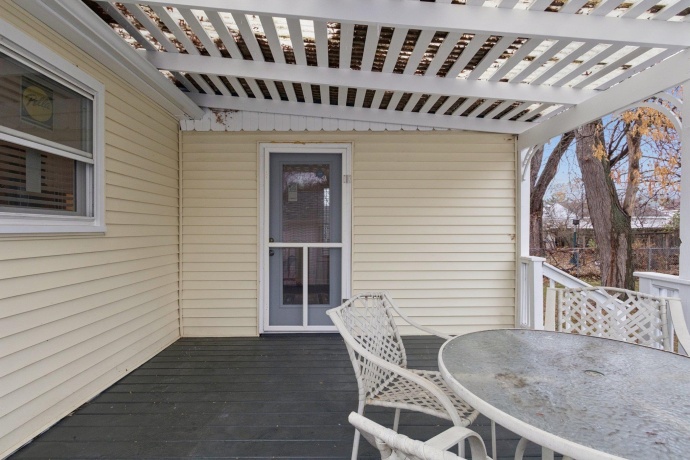 2111 Bell, ROCKFORD, Illinois 61103, 4 Bedrooms Bedrooms, ,3 BathroomsBathrooms,House,For Sale,Bell,202507330