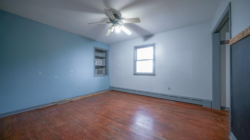 2610 Klinger, PECATONICA, Illinois 61063, 2 Bedrooms Bedrooms, ,1 BathroomBathrooms,House,For Sale,Klinger,202507331