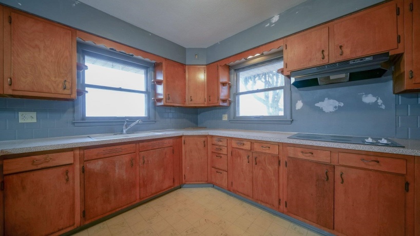 2610 Klinger, PECATONICA, Illinois 61063, 2 Bedrooms Bedrooms, ,1 BathroomBathrooms,House,For Sale,Klinger,202507331