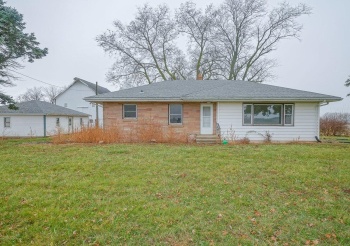 2610 Klinger, PECATONICA, Illinois 61063, 2 Bedrooms Bedrooms, ,1 BathroomBathrooms,House,For Sale,Klinger,202507331
