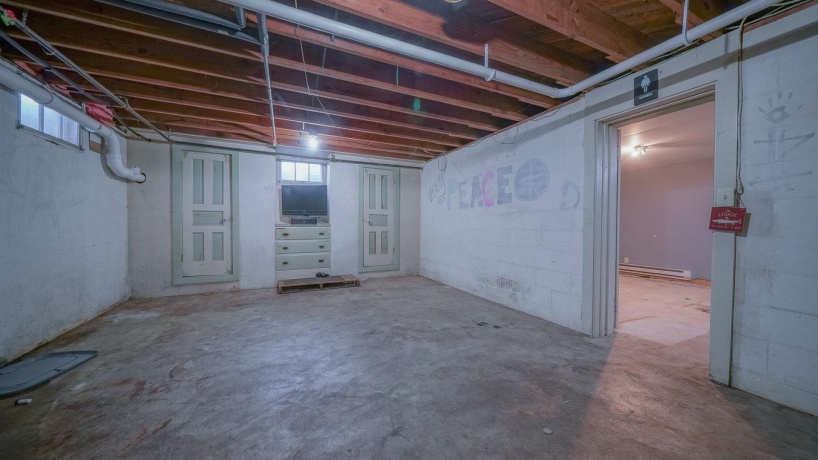 2610 Klinger, PECATONICA, Illinois 61063, 2 Bedrooms Bedrooms, ,1 BathroomBathrooms,House,For Sale,Klinger,202507331