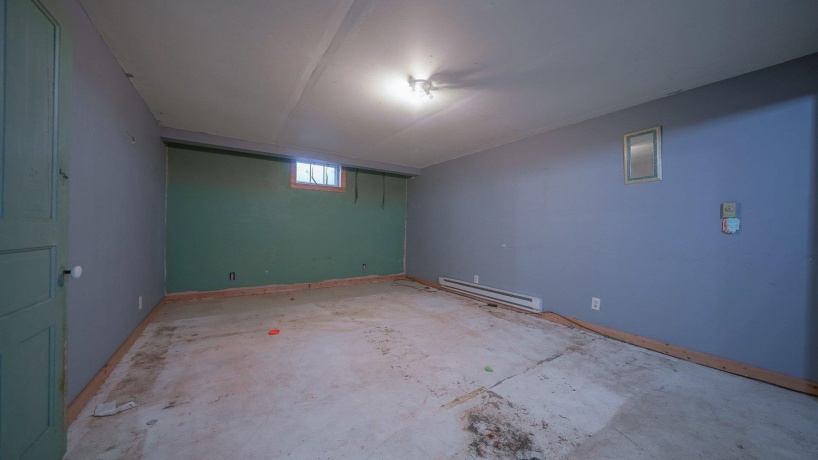 2610 Klinger, PECATONICA, Illinois 61063, 2 Bedrooms Bedrooms, ,1 BathroomBathrooms,House,For Sale,Klinger,202507331