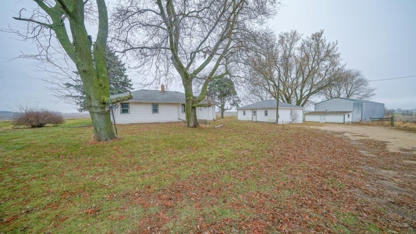 2610 Klinger, PECATONICA, Illinois 61063, 2 Bedrooms Bedrooms, ,1 BathroomBathrooms,House,For Sale,Klinger,202507331