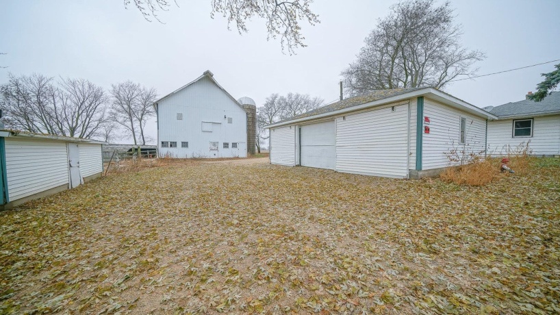 2610 Klinger, PECATONICA, Illinois 61063, 2 Bedrooms Bedrooms, ,1 BathroomBathrooms,House,For Sale,Klinger,202507331