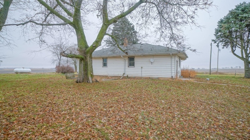 2610 Klinger, PECATONICA, Illinois 61063, 2 Bedrooms Bedrooms, ,1 BathroomBathrooms,House,For Sale,Klinger,202507331