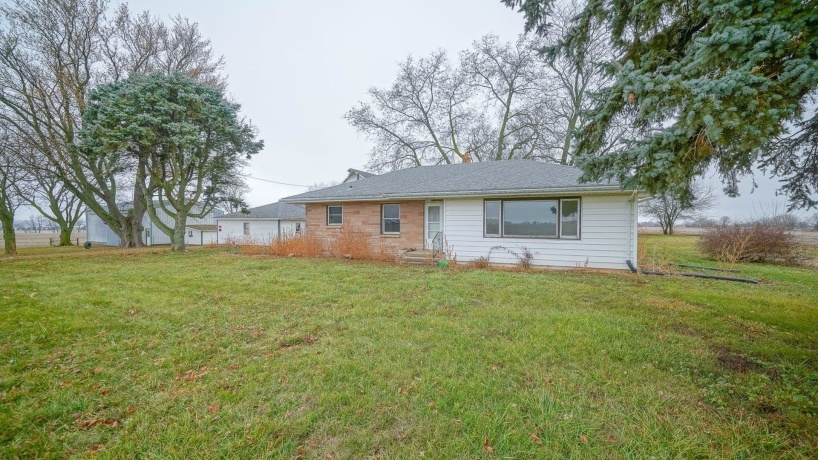 2610 Klinger, PECATONICA, Illinois 61063, 2 Bedrooms Bedrooms, ,1 BathroomBathrooms,House,For Sale,Klinger,202507331