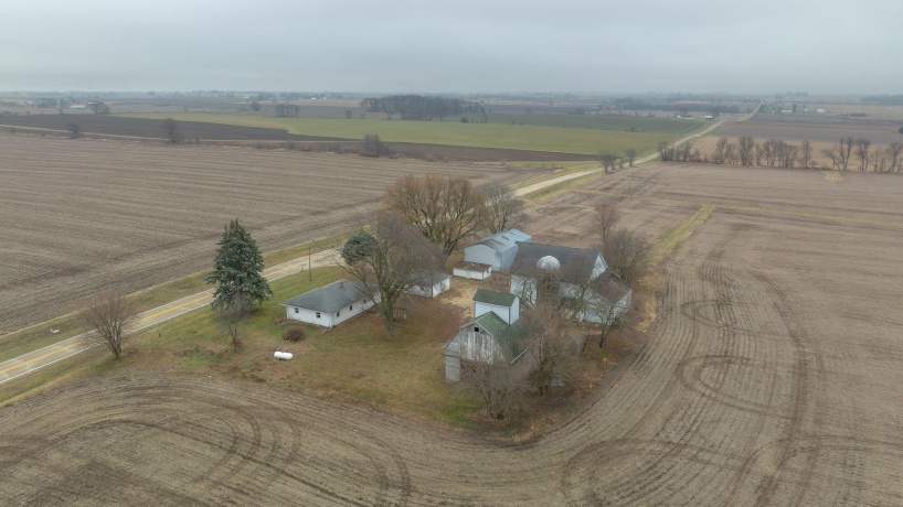 2610 Klinger, PECATONICA, Illinois 61063, 2 Bedrooms Bedrooms, ,1 BathroomBathrooms,House,For Sale,Klinger,202507331