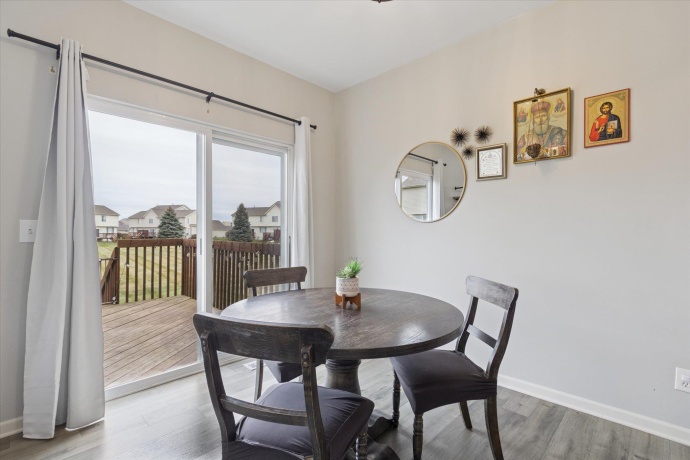 7326 Mabels, LOVES PARK, Illinois 61111, 3 Bedrooms Bedrooms, ,2 BathroomsBathrooms,Condominium,For Sale,Mabels,202507332