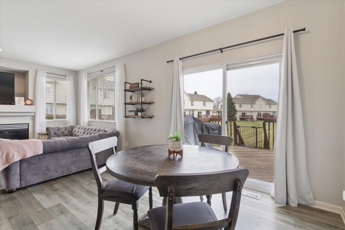 7326 Mabels, LOVES PARK, Illinois 61111, 3 Bedrooms Bedrooms, ,2 BathroomsBathrooms,Condominium,For Sale,Mabels,202507332