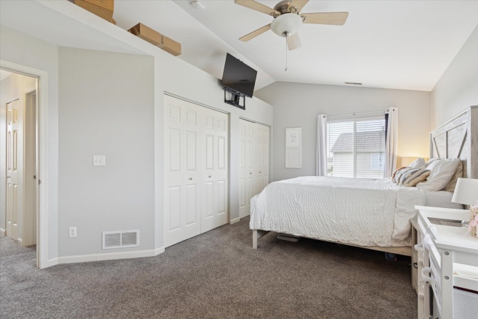 7326 Mabels, LOVES PARK, Illinois 61111, 3 Bedrooms Bedrooms, ,2 BathroomsBathrooms,Condominium,For Sale,Mabels,202507332