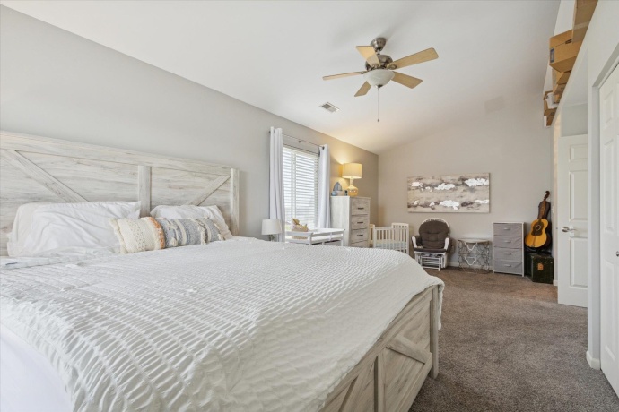 7326 Mabels, LOVES PARK, Illinois 61111, 3 Bedrooms Bedrooms, ,2 BathroomsBathrooms,Condominium,For Sale,Mabels,202507332