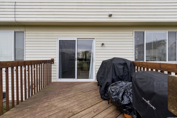 7326 Mabels, LOVES PARK, Illinois 61111, 3 Bedrooms Bedrooms, ,2 BathroomsBathrooms,Condominium,For Sale,Mabels,202507332