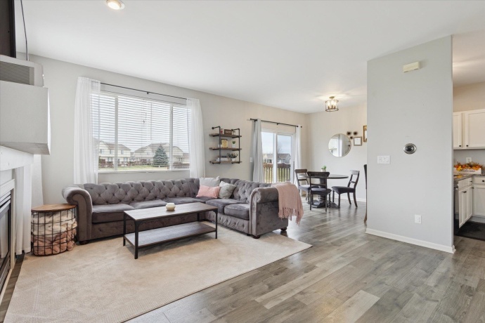 7326 Mabels, LOVES PARK, Illinois 61111, 3 Bedrooms Bedrooms, ,2 BathroomsBathrooms,Condominium,For Sale,Mabels,202507332