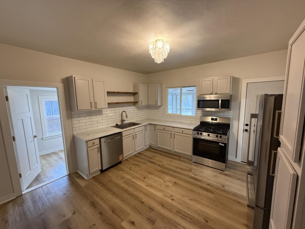 1520 Rockton, ROCKFORD, Illinois 61103, 4 Bedrooms Bedrooms, ,2 BathroomsBathrooms,House,For Sale,Rockton,202507333