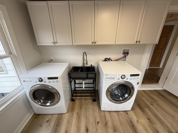 1520 Rockton, ROCKFORD, Illinois 61103, 4 Bedrooms Bedrooms, ,2 BathroomsBathrooms,House,For Sale,Rockton,202507333