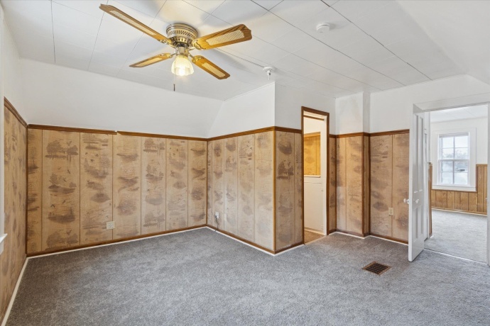 1212 10th, ROCKFORD, Illinois 61104, 3 Bedrooms Bedrooms, ,1 BathroomBathrooms,House,For Sale,10th,202507334