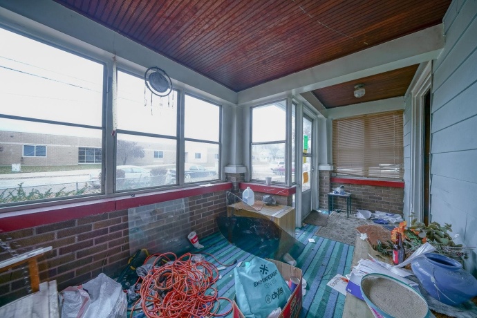 1522 Chestnut, ROCKFORD, Illinois 61102, 2 Bedrooms Bedrooms, ,1 BathroomBathrooms,House,For Sale,Chestnut,202507335