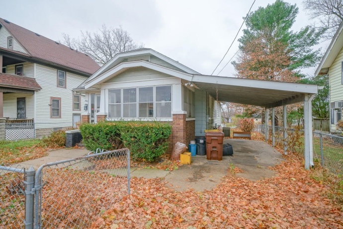 1522 Chestnut, ROCKFORD, Illinois 61102, 2 Bedrooms Bedrooms, ,1 BathroomBathrooms,House,For Sale,Chestnut,202507335