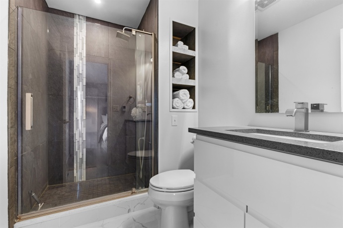 5576 Karakul, ROSCOE, Illinois 61073, 3 Bedrooms Bedrooms, ,2 BathroomsBathrooms,House,For Sale,Karakul,202507337