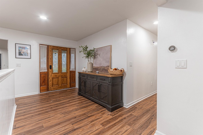 2731 Wendy, ROCKFORD, Illinois 61109, 3 Bedrooms Bedrooms, ,3 BathroomsBathrooms,House,For Sale,Wendy,202507338