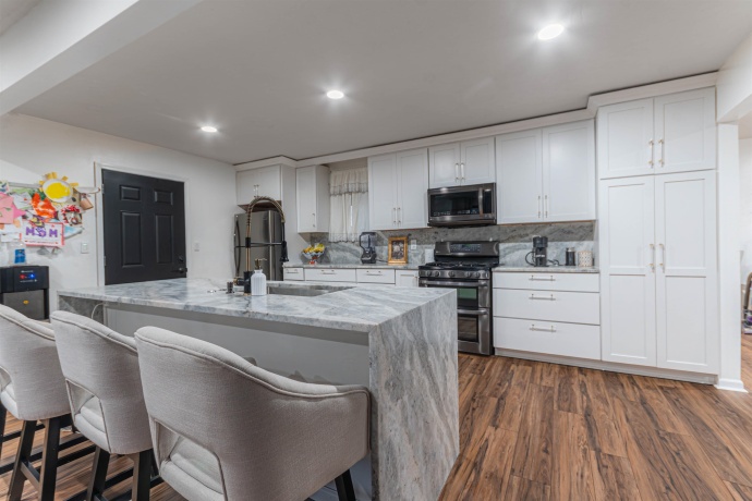 2731 Wendy, ROCKFORD, Illinois 61109, 3 Bedrooms Bedrooms, ,3 BathroomsBathrooms,House,For Sale,Wendy,202507338