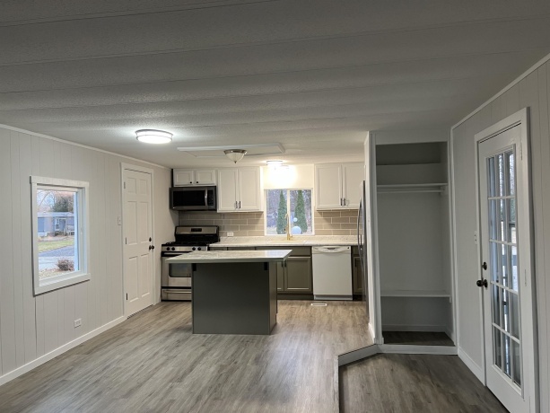 3445 Zircon, ROCKFORD, Illinois 61102, 2 Bedrooms Bedrooms, ,1 BathroomBathrooms,House,For Sale,Zircon,202507339