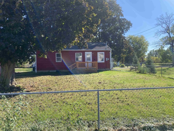 1816 Ontario, SAVANNA, Illinois 61074, 2 Bedrooms Bedrooms, ,1 BathroomBathrooms,House,For Sale,Ontario,202506289