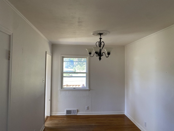 1816 Ontario, SAVANNA, Illinois 61074, 2 Bedrooms Bedrooms, ,1 BathroomBathrooms,House,For Sale,Ontario,202506289