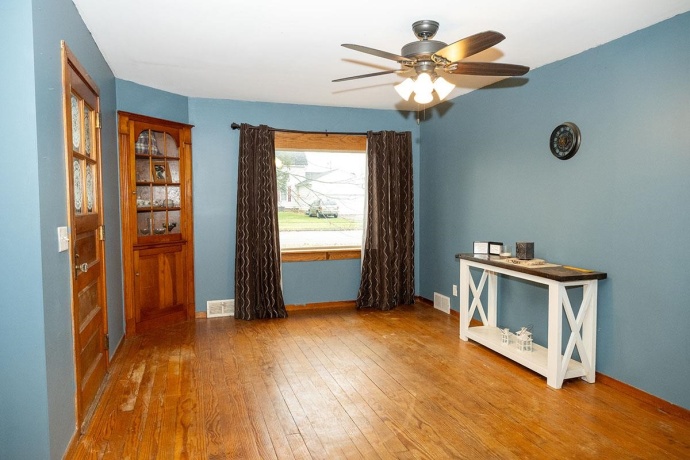 503 2ND, BYRON, Illinois 61010, 2 Bedrooms Bedrooms, ,1 BathroomBathrooms,House,For Sale,2ND,202507345