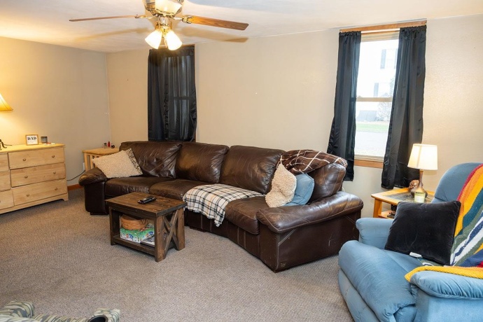 503 2ND, BYRON, Illinois 61010, 2 Bedrooms Bedrooms, ,1 BathroomBathrooms,House,For Sale,2ND,202507345