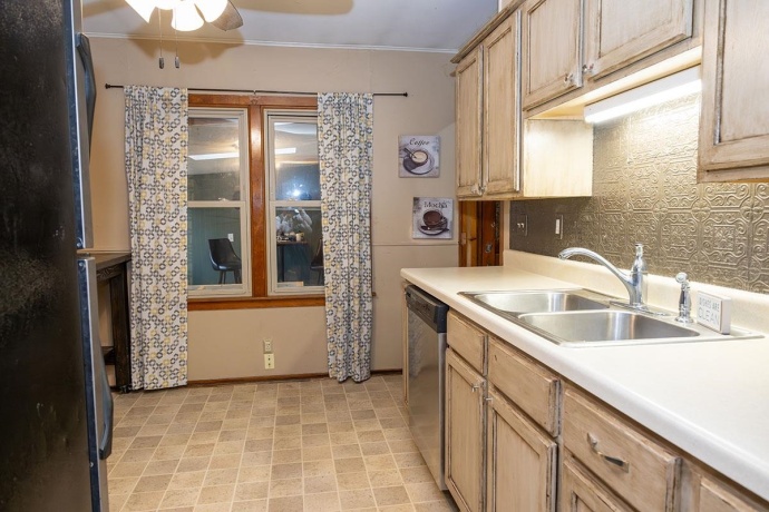 503 2ND, BYRON, Illinois 61010, 2 Bedrooms Bedrooms, ,1 BathroomBathrooms,House,For Sale,2ND,202507345