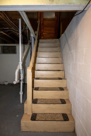 503 2ND, BYRON, Illinois 61010, 2 Bedrooms Bedrooms, ,1 BathroomBathrooms,House,For Sale,2ND,202507345