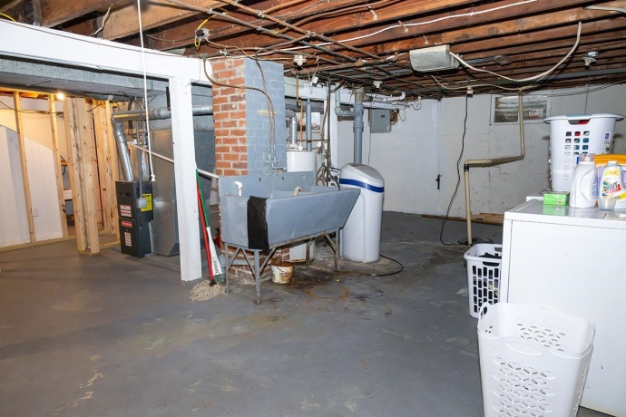 503 2ND, BYRON, Illinois 61010, 2 Bedrooms Bedrooms, ,1 BathroomBathrooms,House,For Sale,2ND,202507345