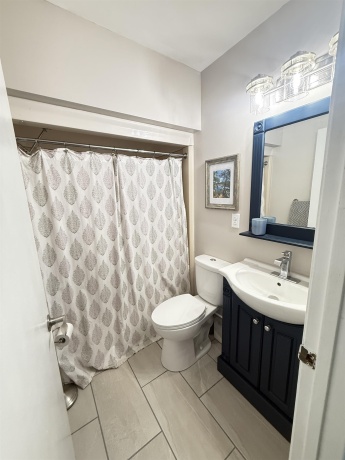 5 Cayuga, GALENA, Illinois 61036, 2 Bedrooms Bedrooms, ,2 BathroomsBathrooms,House,For Sale,Cayuga,202502157