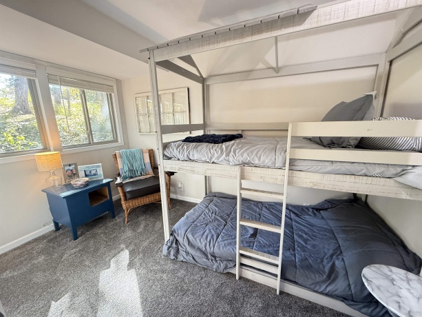 5 Cayuga, GALENA, Illinois 61036, 2 Bedrooms Bedrooms, ,2 BathroomsBathrooms,House,For Sale,Cayuga,202502157