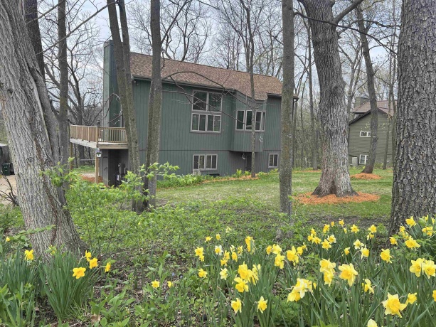 5 Cayuga, GALENA, Illinois 61036, 2 Bedrooms Bedrooms, ,2 BathroomsBathrooms,House,For Sale,Cayuga,202502157