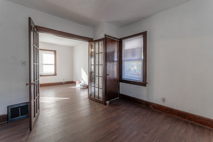 210 Stewart, ROCKFORD, Illinois 61102, 2 Bedrooms Bedrooms, ,1 BathroomBathrooms,House,For Sale,Stewart,202506827