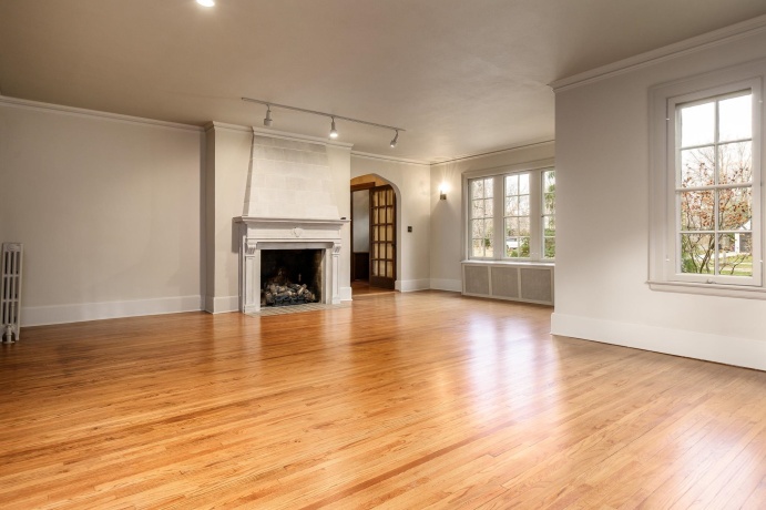 2326 CLINTON, ROCKFORD, Illinois 61103, 4 Bedrooms Bedrooms, ,2 BathroomsBathrooms,House,For Sale,CLINTON,202507352