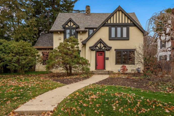 2326 CLINTON, ROCKFORD, Illinois 61103, 4 Bedrooms Bedrooms, ,2 BathroomsBathrooms,House,For Sale,CLINTON,202507352