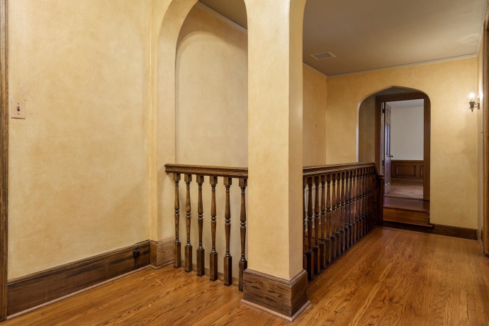 2326 CLINTON, ROCKFORD, Illinois 61103, 4 Bedrooms Bedrooms, ,2 BathroomsBathrooms,House,For Sale,CLINTON,202507352